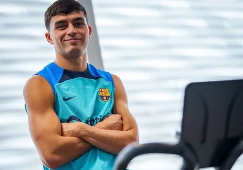 Pedri từng bị Real Madrid chê trước khi tới Barca