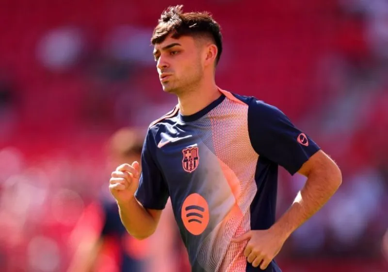 Thẻ đỏ đầu tiên của Pedri khiến Barca lo lắng