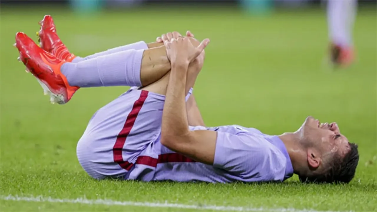 Barca nhận tin dữ từ Pedri