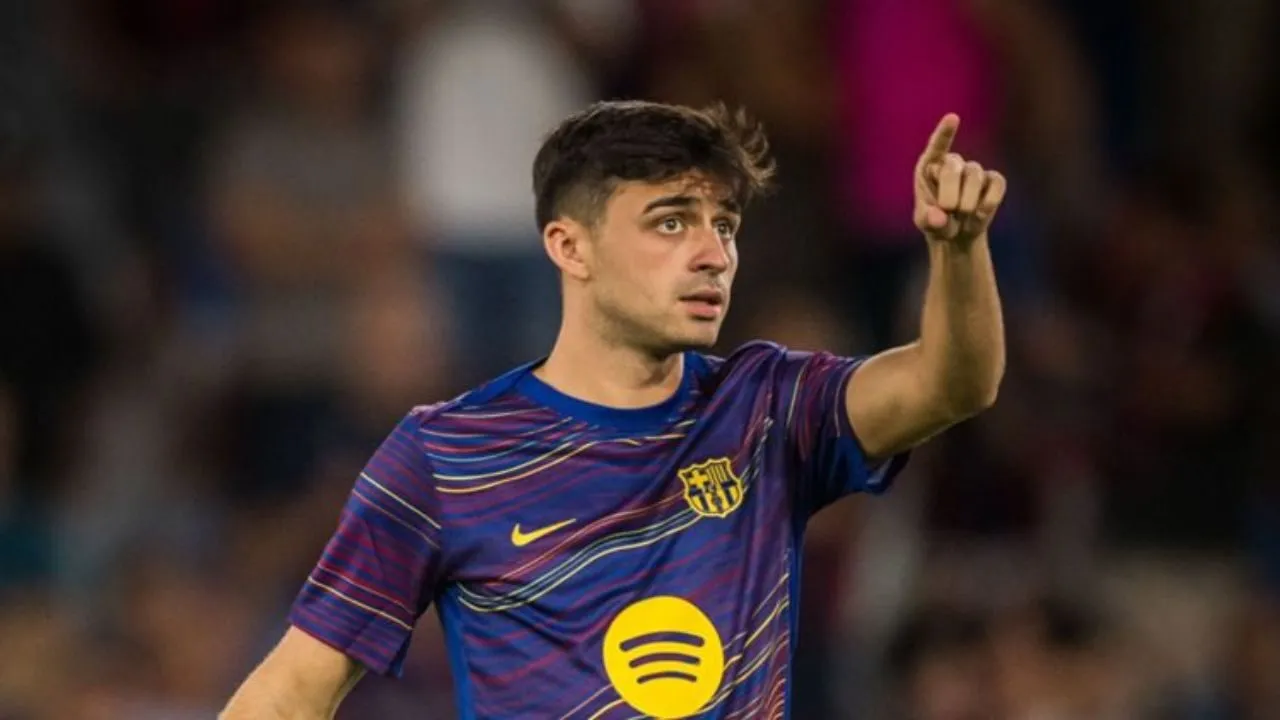 Pedri nói về HLV Hansi Flick